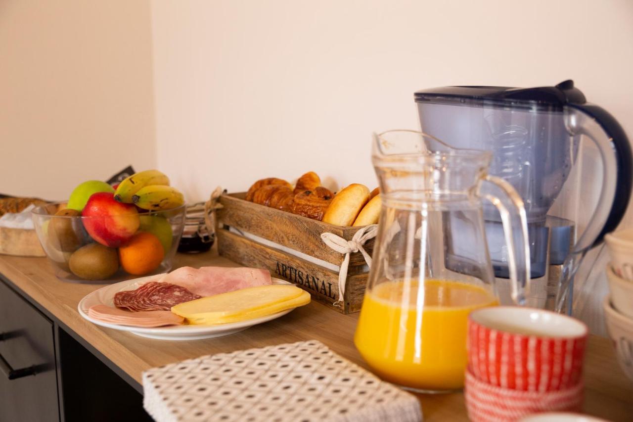 Bed and Breakfast A Coque'Line Frasnes-lez-Anvaing Esterno foto
